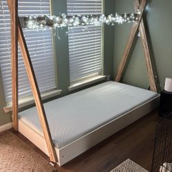 Twin Size Bed!