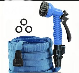 NEW 100ft Lightweight Garden Hose with 7-Function High-Pressure Spray Gun