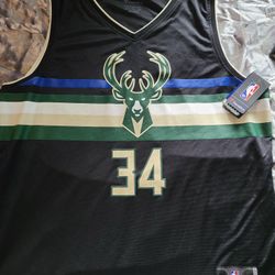 new bucks jersey