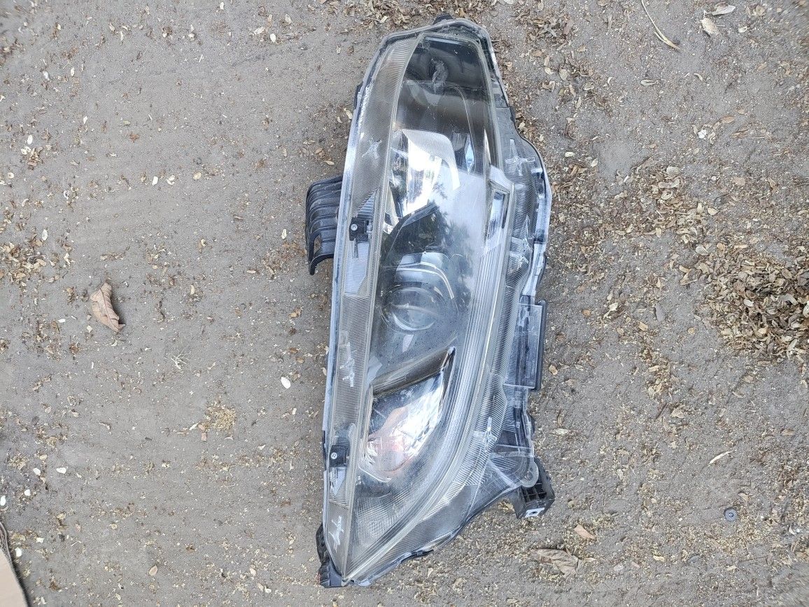 Honda Civic Headlight 