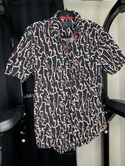 Men graphic button up shirt size xsmall