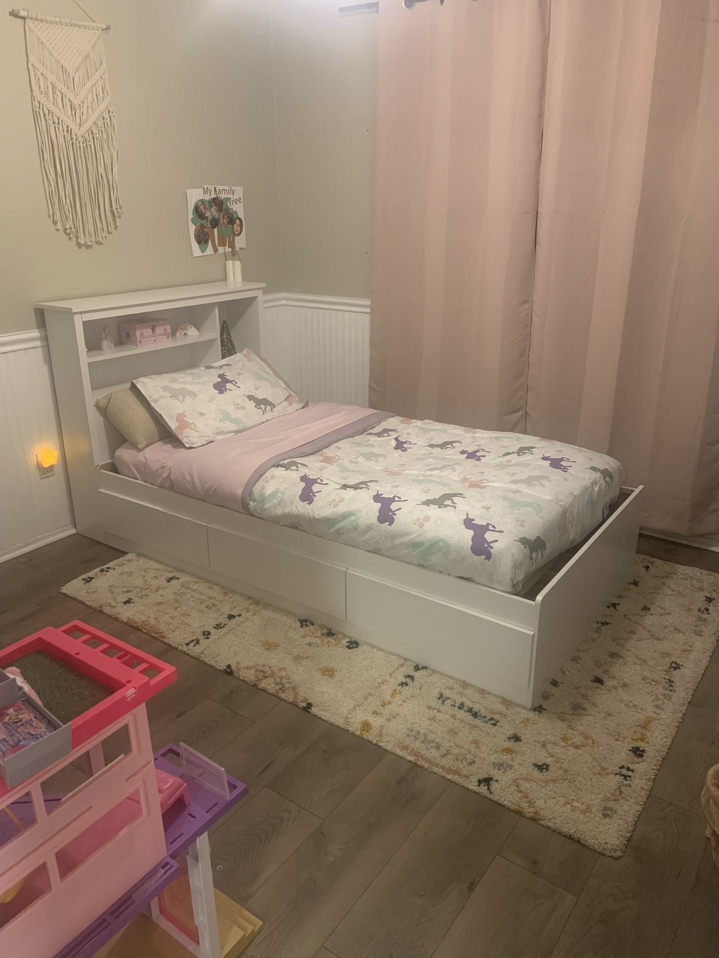 Wooden Twin Bed Frame With Storage