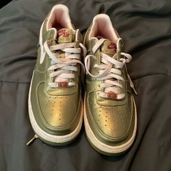  Nike Air Force 25 ‘82 Size 10 Limited Edition Gold and Pink