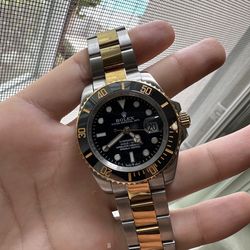 (150$)Rolex Submariner Date 126613LN 41mm Black Dial Two-Tone Oyster Bracelet