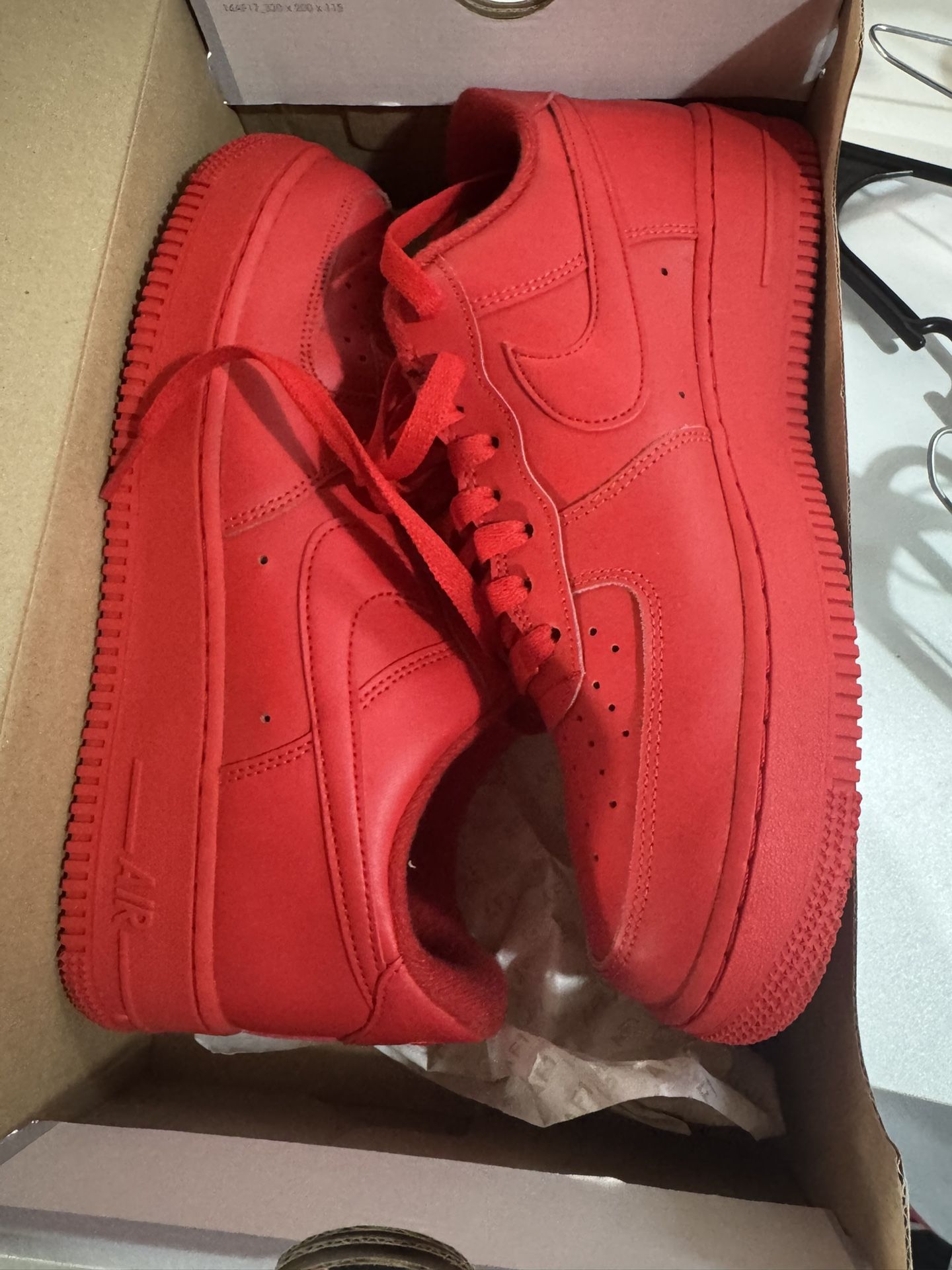 Red Nike Air Force $100
