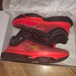 Air Zoom G.T Jump 2 SS. Size 10