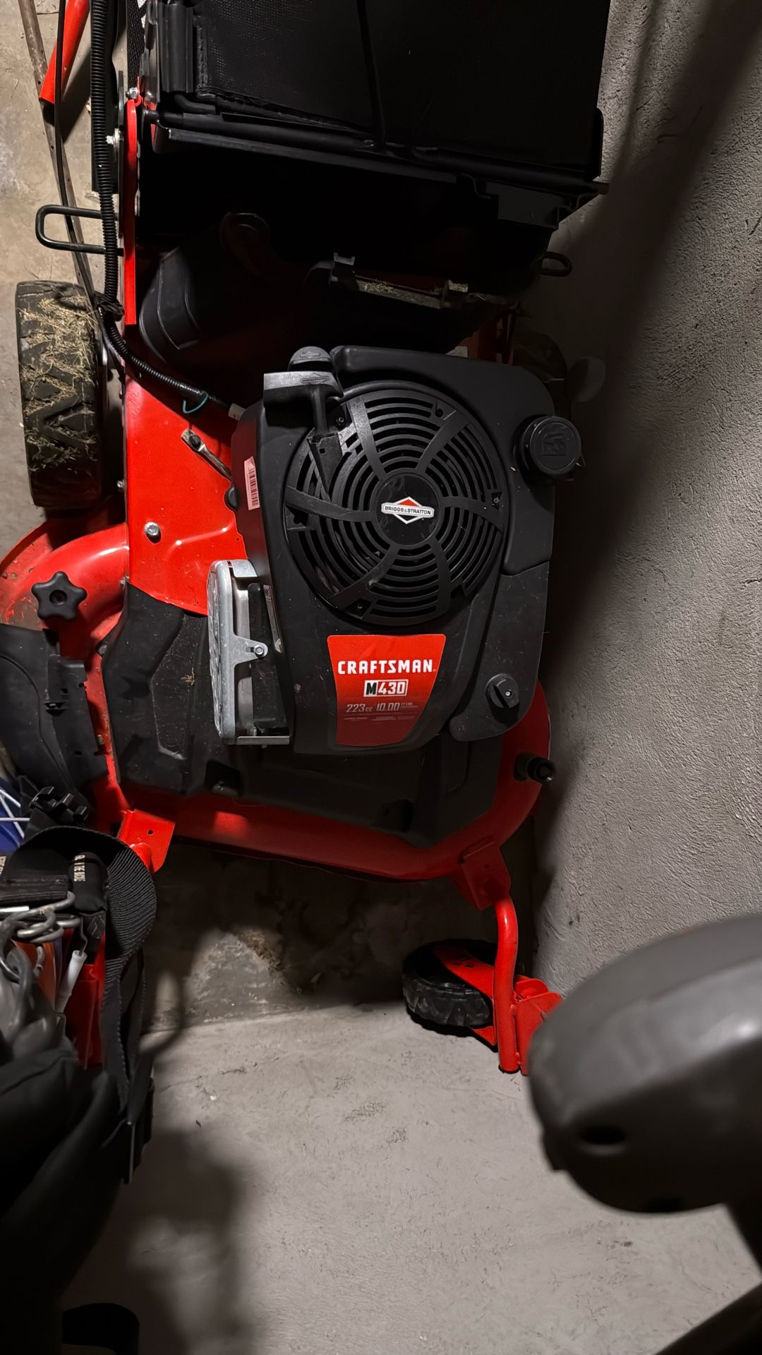 28 Inch Craftsman Zero Turn Walk Behind Lawnmower