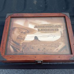 The Duke Poker Set
