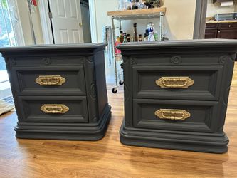 Set of Two Night Stands