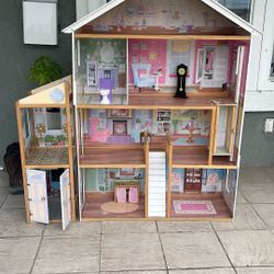 Big Doll House