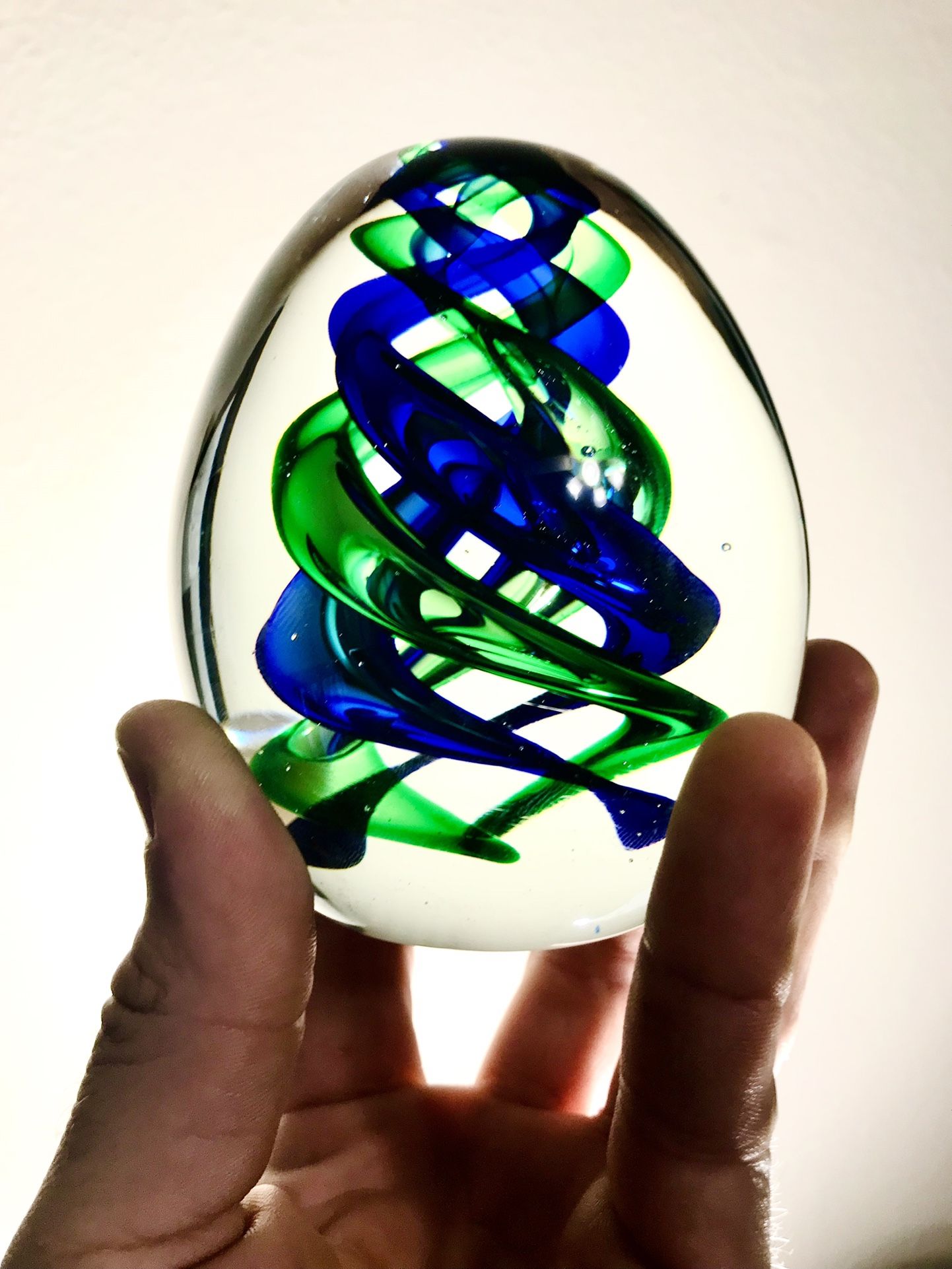 Glass Egg-Shaped Paper Weight