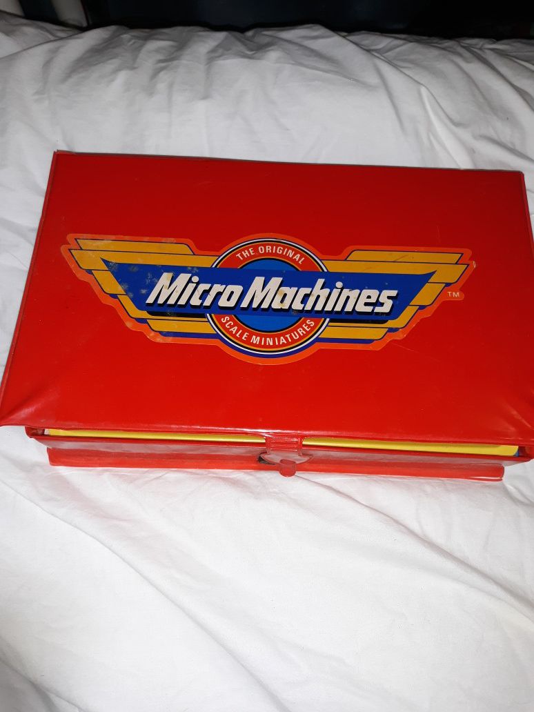 1990 micro machines es28990 red case service playset