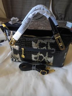 Luxury Black Patent Leather Vintage Snakeskin Texture Shoulder Handbag