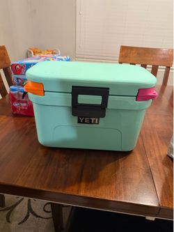 Not the Cooler        Yeti Roadie Lockport 3d Printed