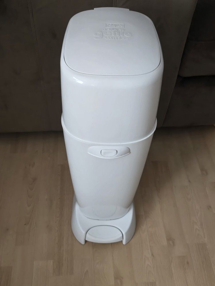 Diaper Genie Complete With Carbon Filters