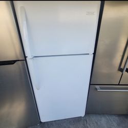 Top Freezer Refrigerator 
