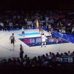 73" MITSUBISHI 1080P PROJECTOR TV WITH REMOTE AND HDMI PORTS $300 FINAL PRICE 