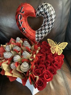 Valentine’s Day Arrangements 