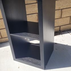 2 Cube Storage Shelves