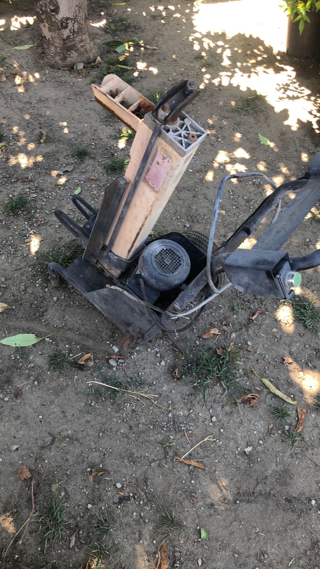 Log splitter for sale