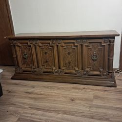 Dining Room Buffet Cabinet