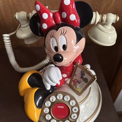 Old school collectible Mini mouse Rotary phone
