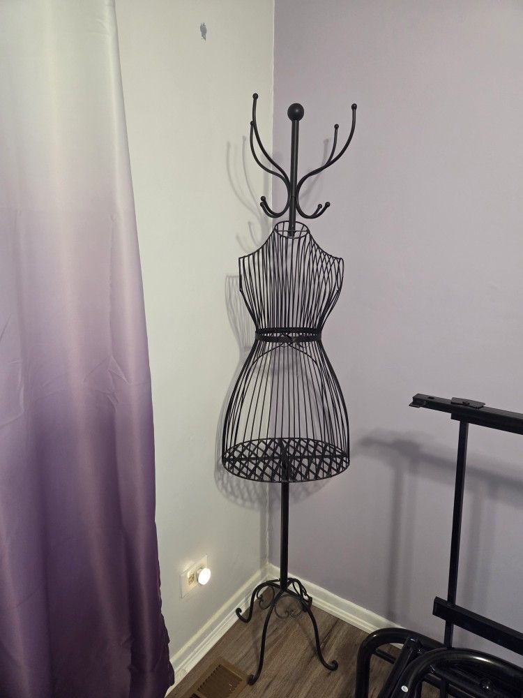 Black Hat/Coat Rack With Storage