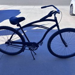 Men’s Large Nexus beach cruiser bike  -has 3 gears