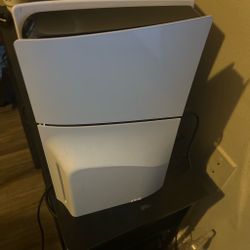 Ps5 with 3 controller