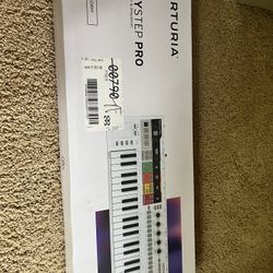Arturia Keystep Pro 