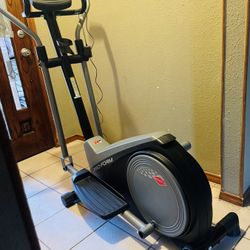ProForm Cadence LE Rear-Drive Elliptical with 14” Stride, iFIT Bluetooth Enabled