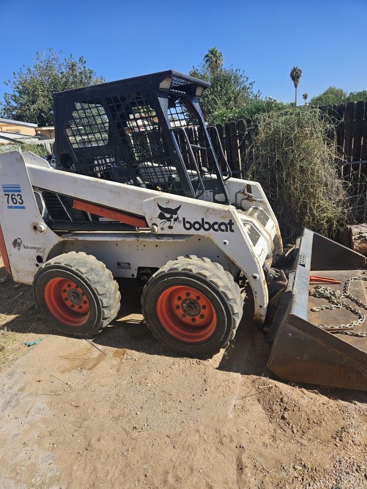 Bobcat Tractor 2016