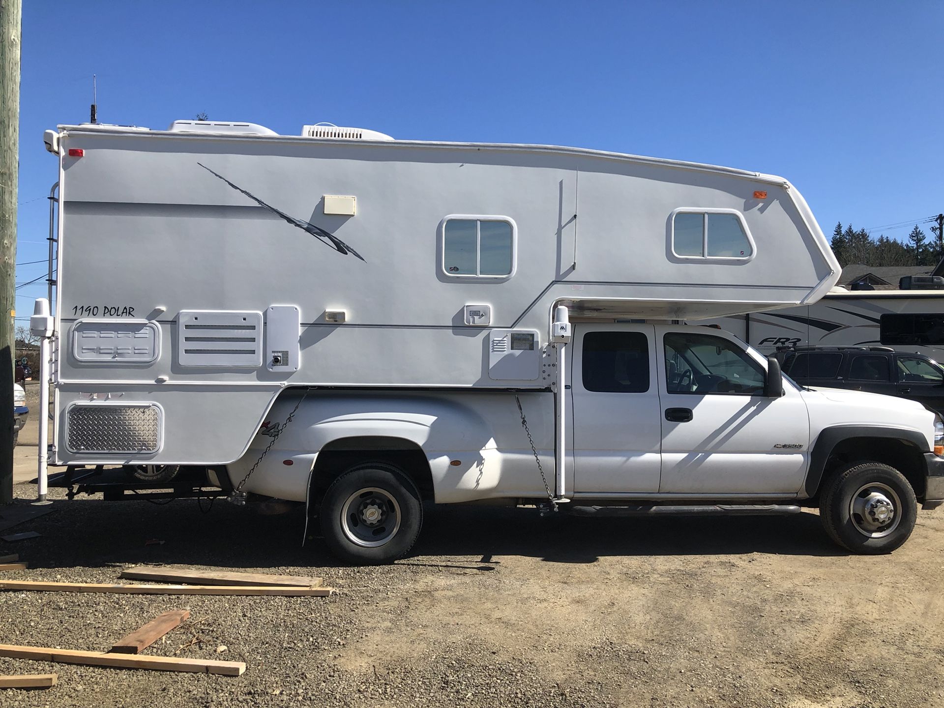 2001 Northland 1190 Truck Camper for Sale in Gig Harbor, WA - OfferUp