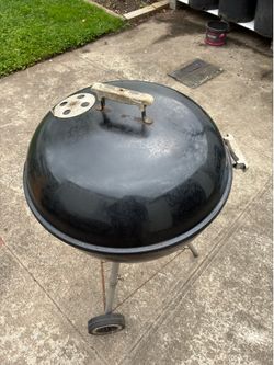 Barbecue grill 22 inch very good condition