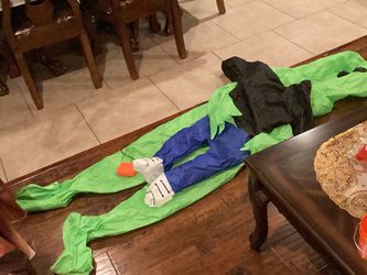 Alien costume