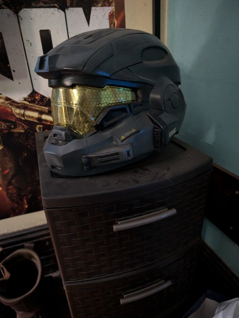 Halo Reach Noble 6 Cosplay Helmet 