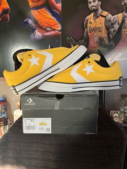 Converse Star Player Low Top Sneakers Size 10.5