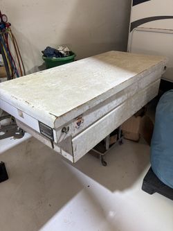 Big Truck Bed Storage Box