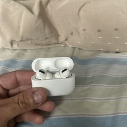 AirPods Pro