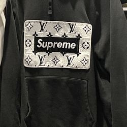 Brand New Super Luxury Mens XL Hoodie With Embroidery 