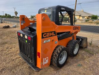 Gehl R105 skid steer