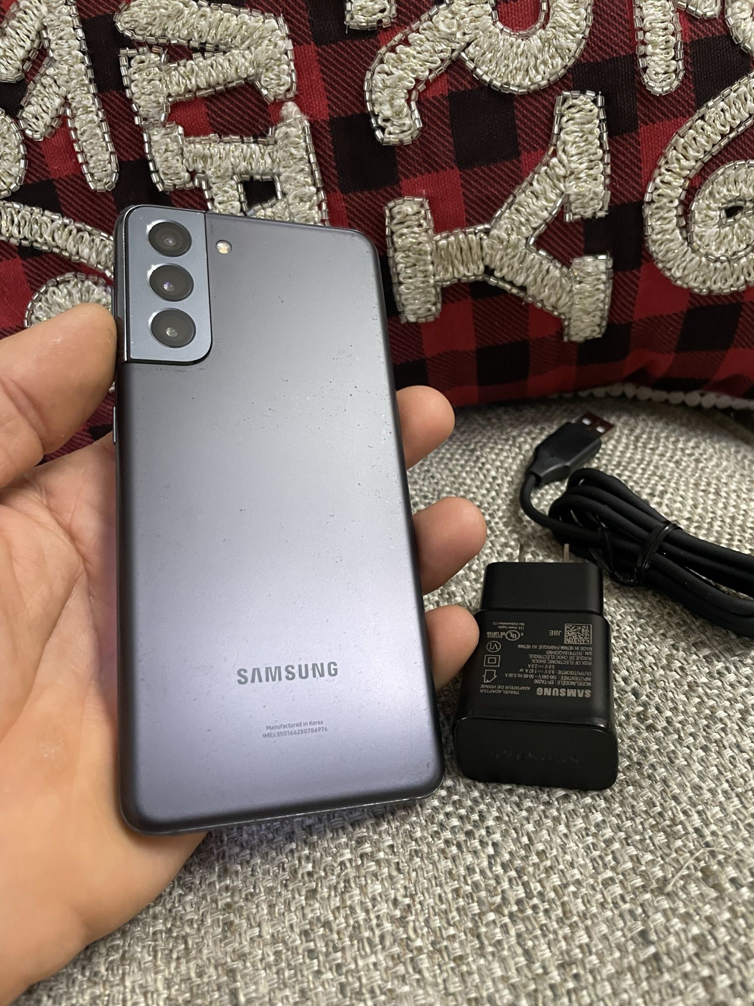 Samsung Galaxy S21 Gray 128gb Unlocked ( Firm Price
