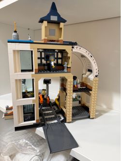 LEGO Tram Set – 100% Complete (No Box / No Instructions