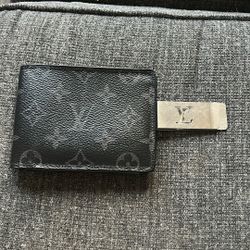 Louis Vuitton Wallet And Money Clip