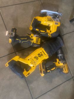 Dewalt 20v todo por 270$