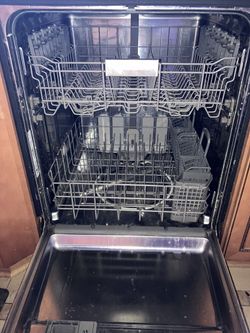 KitchenAid 24” Stainless Steel Dishwasher With Handle- KDTM354DSS4