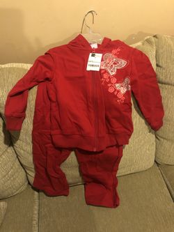 Girls new with tags size 4 cotton pants and jacket set (red)