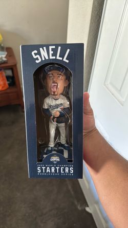 Bobblehead