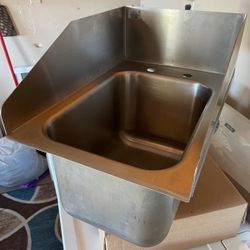Stainless Steel  Sink/faucet