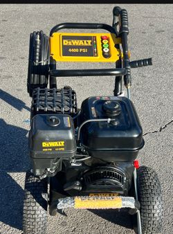 Dewalt 4400 PSI Pressure washer